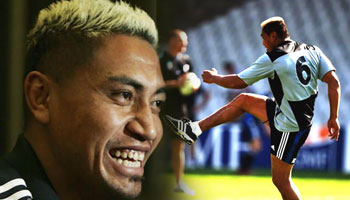 Jerry Collins with his farewell kick for the Hurricanes