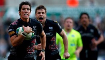 Ospreys run riot against Treviso