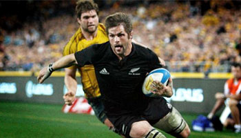 New Zealand comeback ensures Tri Nations clean sweep