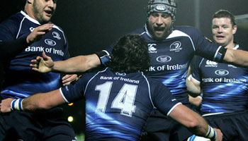 Shane Horgan finishes off a great Leinster try